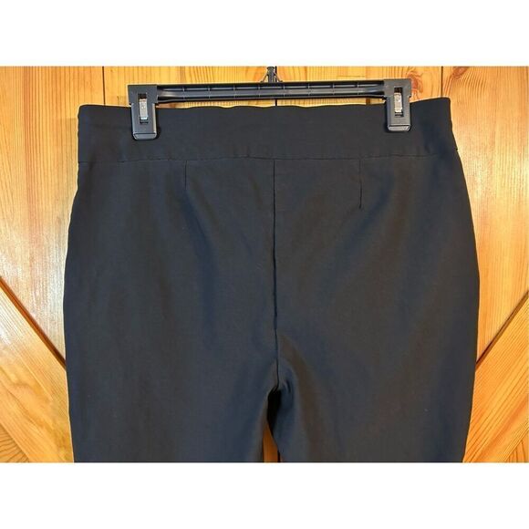 Chicos Womens So Slimming  Cropped Pants Size 10 Black Stretch (0292) - Picture 6 of 8